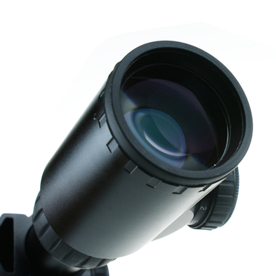 KH 4-12x42 AOE-Bereich mit 3,5-10,5 mm Ausgangspupille und RGB-M-Dot-Beleuchtungsscheiben